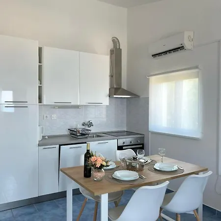 Apartments Ema Sali Exterior photo