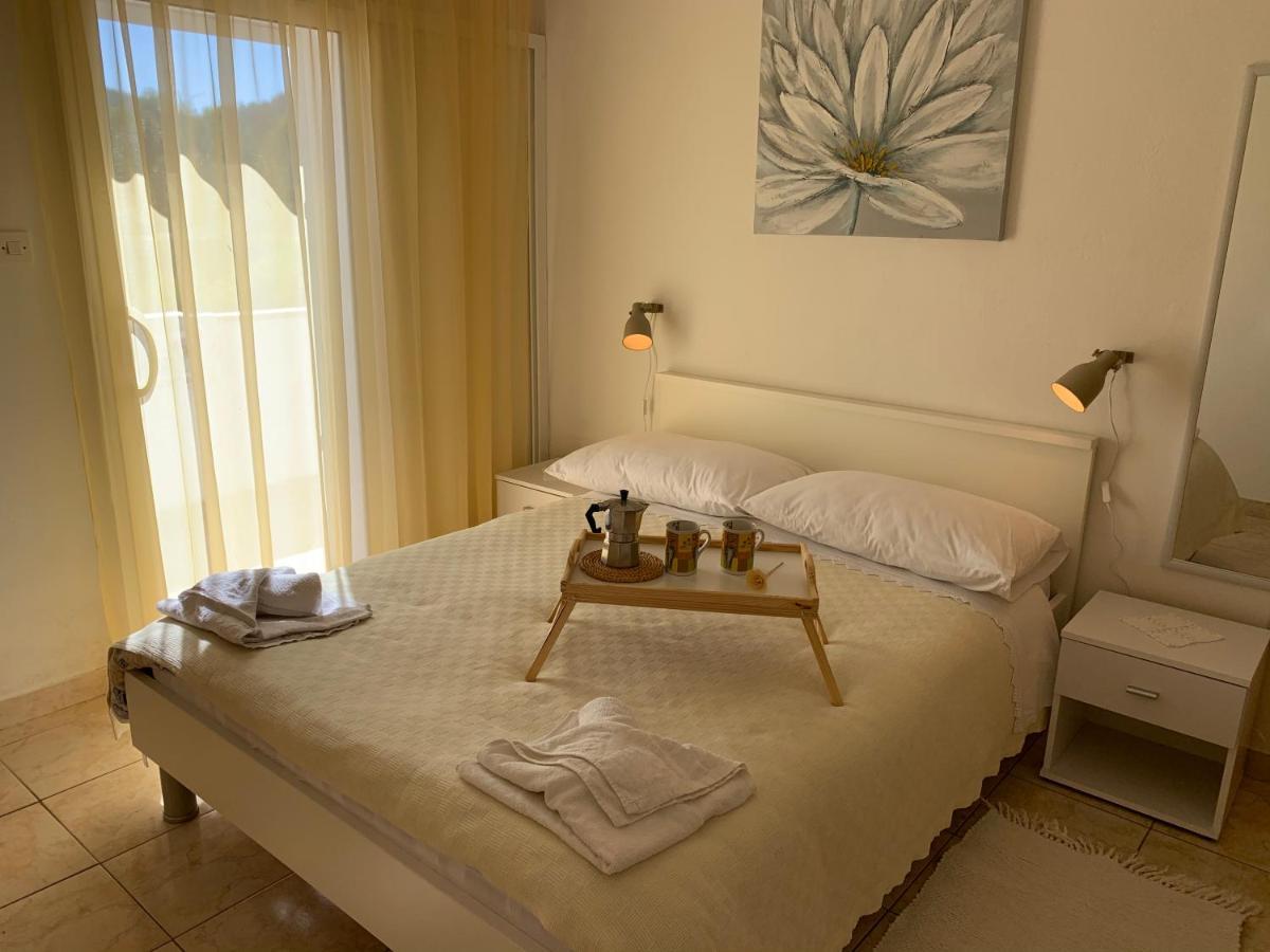 Apartment Ema Sali