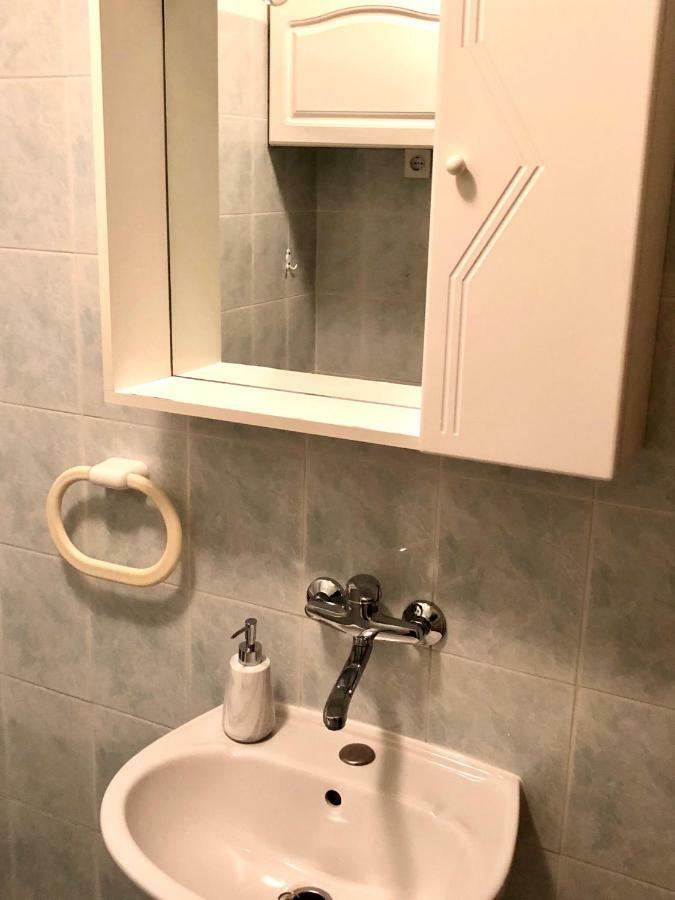 Ema Apartment Sali