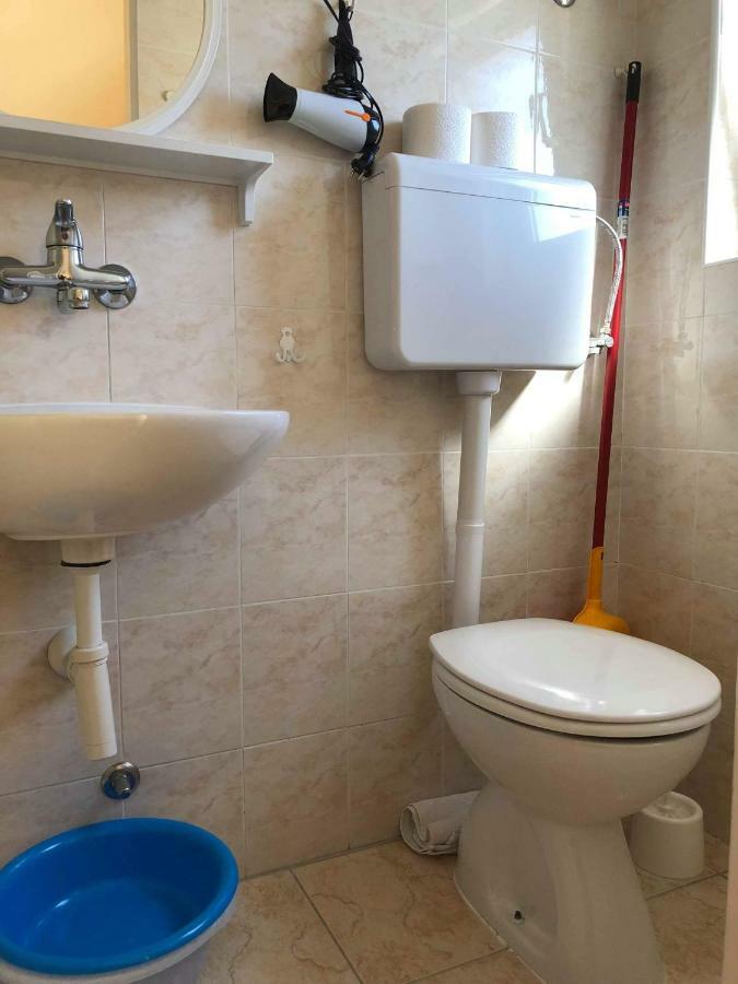 Ema Apartament